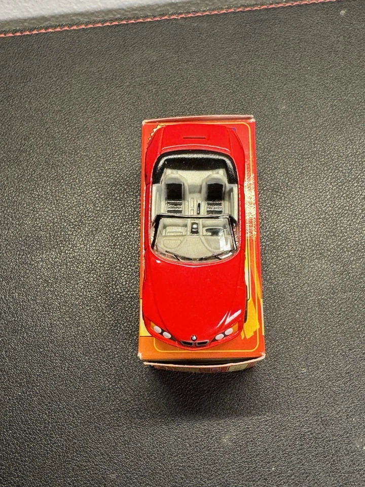 Matchbox Premiere Collection Drop Tops Series 16 BMW Z3 Red Convertible - Image 3 of 4