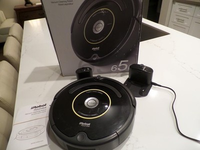 iRobot Roomba 650 used vacuum robotic electronic battery powered NEW BATTERY!