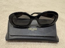 Celine Triomphe Sunglasses in black - great condition CL40194U