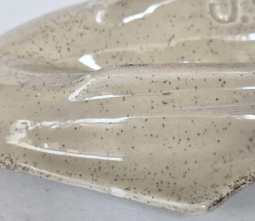 Vtg Boomerang Atomic Ashtray Ceramic Beige With Gold Speckles Sparkles MCM 10.5" - Picture 8 of 11