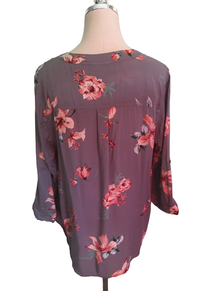 Blusa Torrid Top 0 Grande Para Mujer Talla Gris Floral Manga 3/4 Cuello Camisa Foto 4 de 4