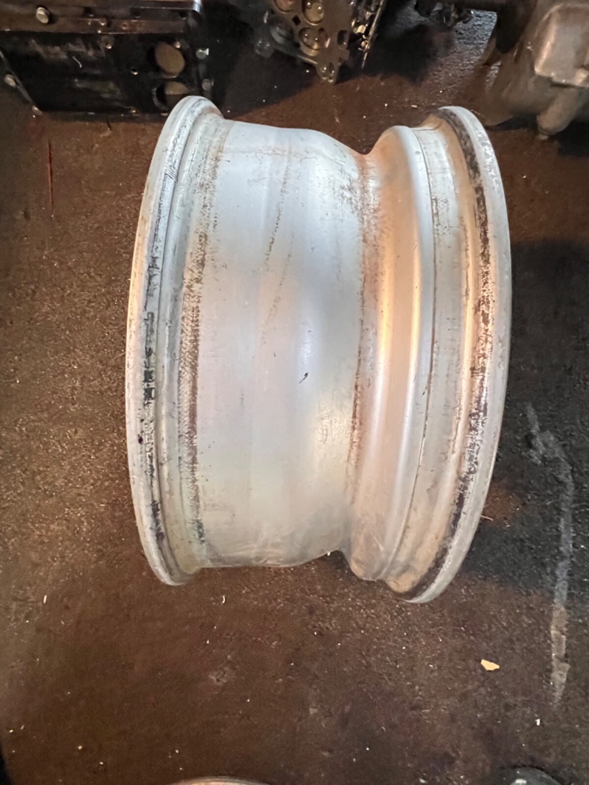 (C) 1 Ferrari 208,308  Road Wheel Rim TRX  165TR 390 Part # 117000