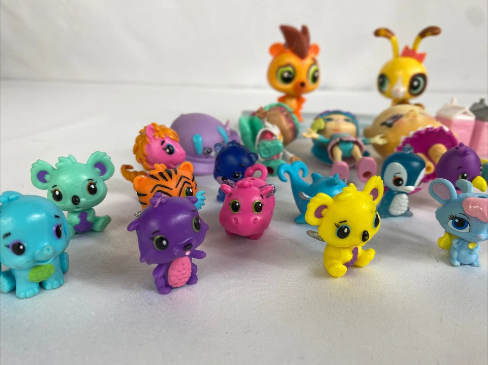 Lote de 33 piezas de juguetes para niñas Hatchimals, Shopkins, Littlest Pet Shop Foto 2 de 4