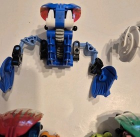 Lego Technic Bionicle Tahnok 8560 8561 8563 8564 8565 INCOMPLETE 