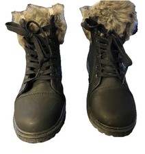 Black Faux Fur Short Boots Size 6 Women's
