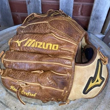 Mizuno GCP55S 11.75” Classic Pro Soft Baseball Glove RHT
