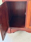 Vintage Lexington Solid Wood Sideboard / Buffet Cabinet – Cherry Finish Colonial — photo 7