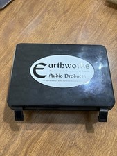 Earthworks M550