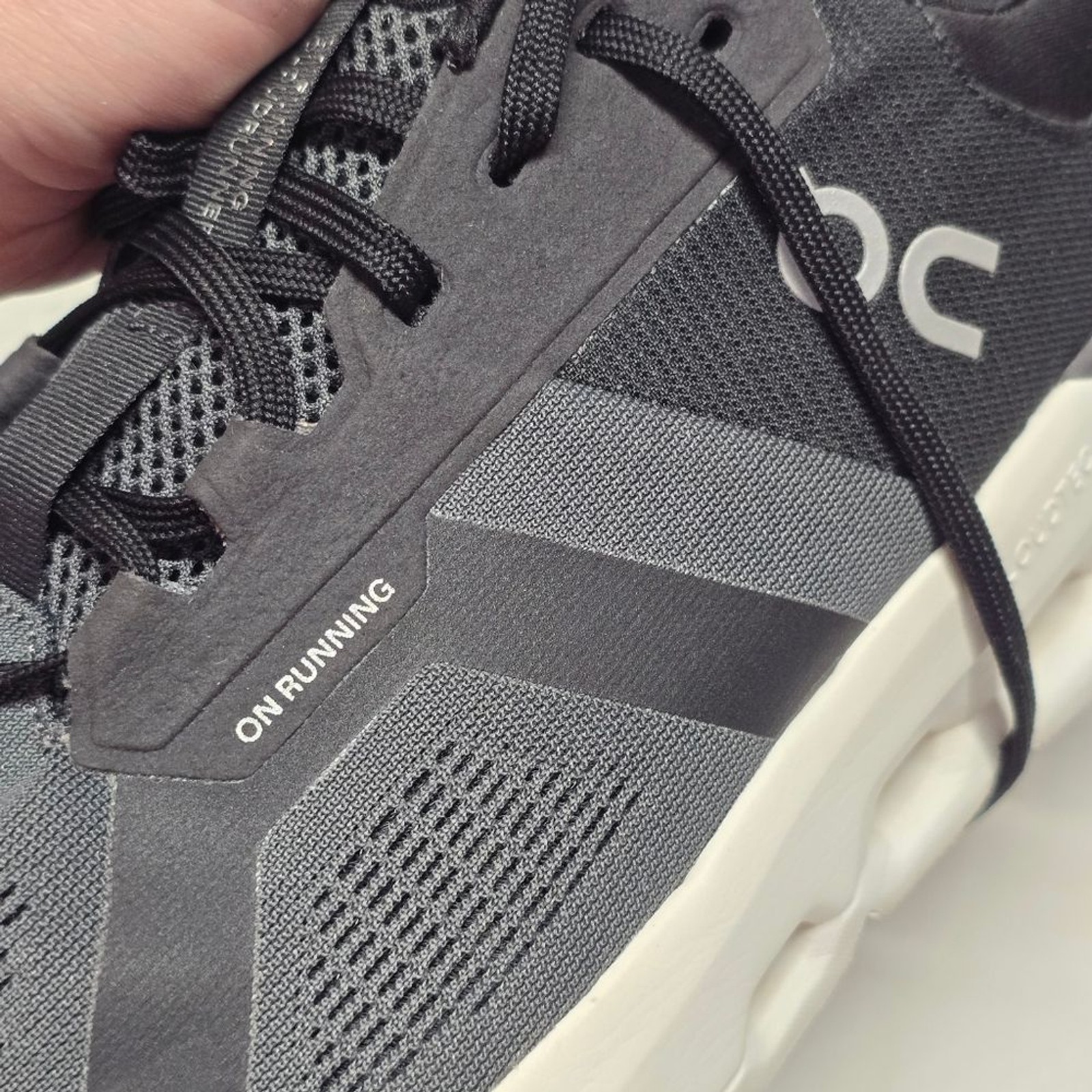 On Running Cloud Cloudrunner 2 Eclipse Black Men'… - image 4