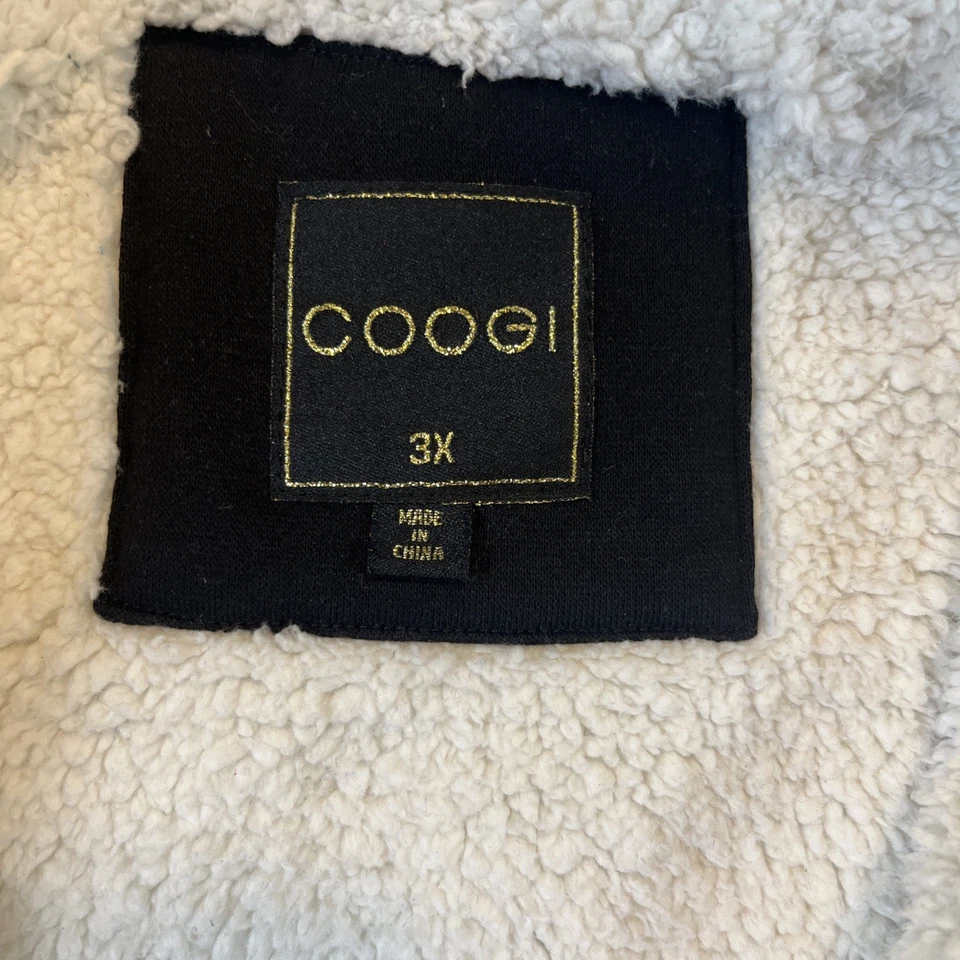 Coogi Couture 3X Sudadera con Capucha Blanco y Negro Cuello de Piel Sintética Cremallera Completa Borde Rojo Foto 4 de 4