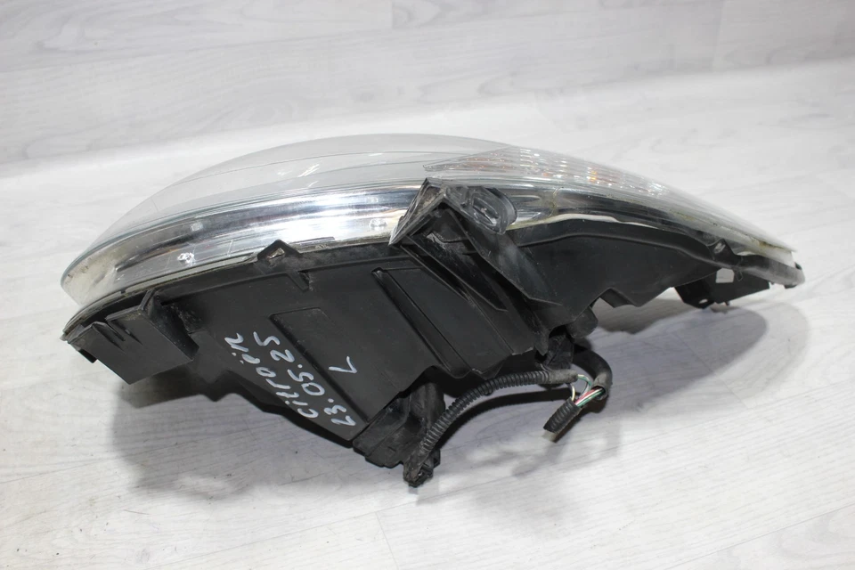 Hauptscheinwerfer Scheinwerfer links Valeo 89530362 Citroen C1 Bj,2006 - Bild 4 von 4