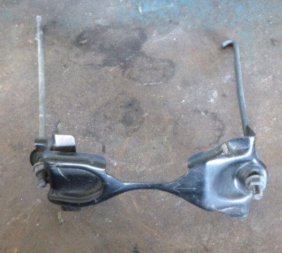 Nissan Micra K12 07-9/10 Battery Clamp