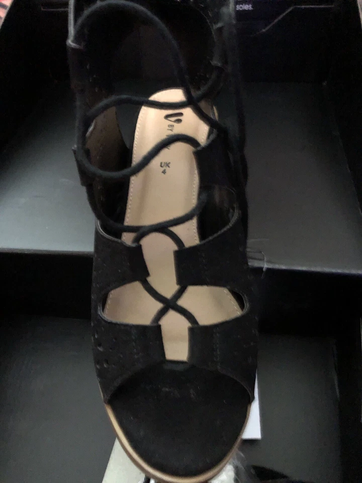 Womens formal black suede Sandals Size 4  wide fit E - Image 4 of 4