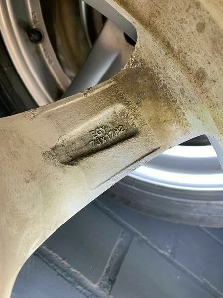 VW ENZO Komplettrad Satz Winterreifen, 7J x 17" ET39 mit 205/50 ca.7,5 mm - Bild 3 von 4