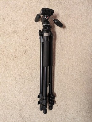 Manfrotto Foto Stativ 804RC2 Dreibein Guter Zustand