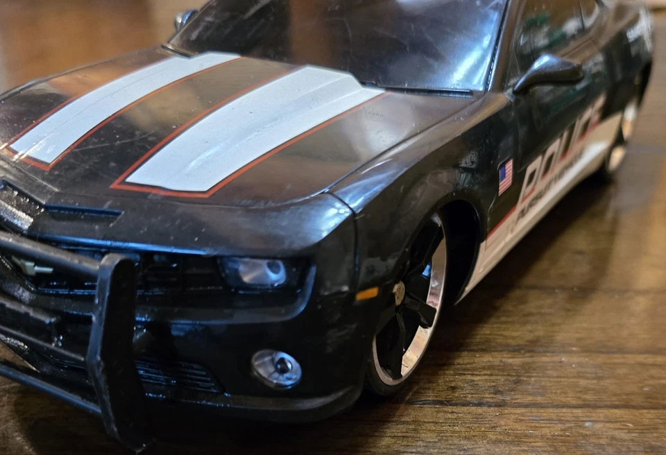Chevy Camaro SS Police 2010 12" Jada Toys USB R/C coche solo sin probar no funciona Foto 2 de 4