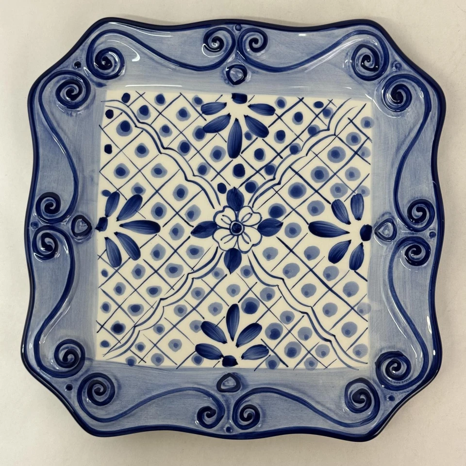 Juego de 4 Platos de Cena Cuadrados Lisboa Pintados a Mano Ilimitados 11.25 pulgadas Foto 2 de 4