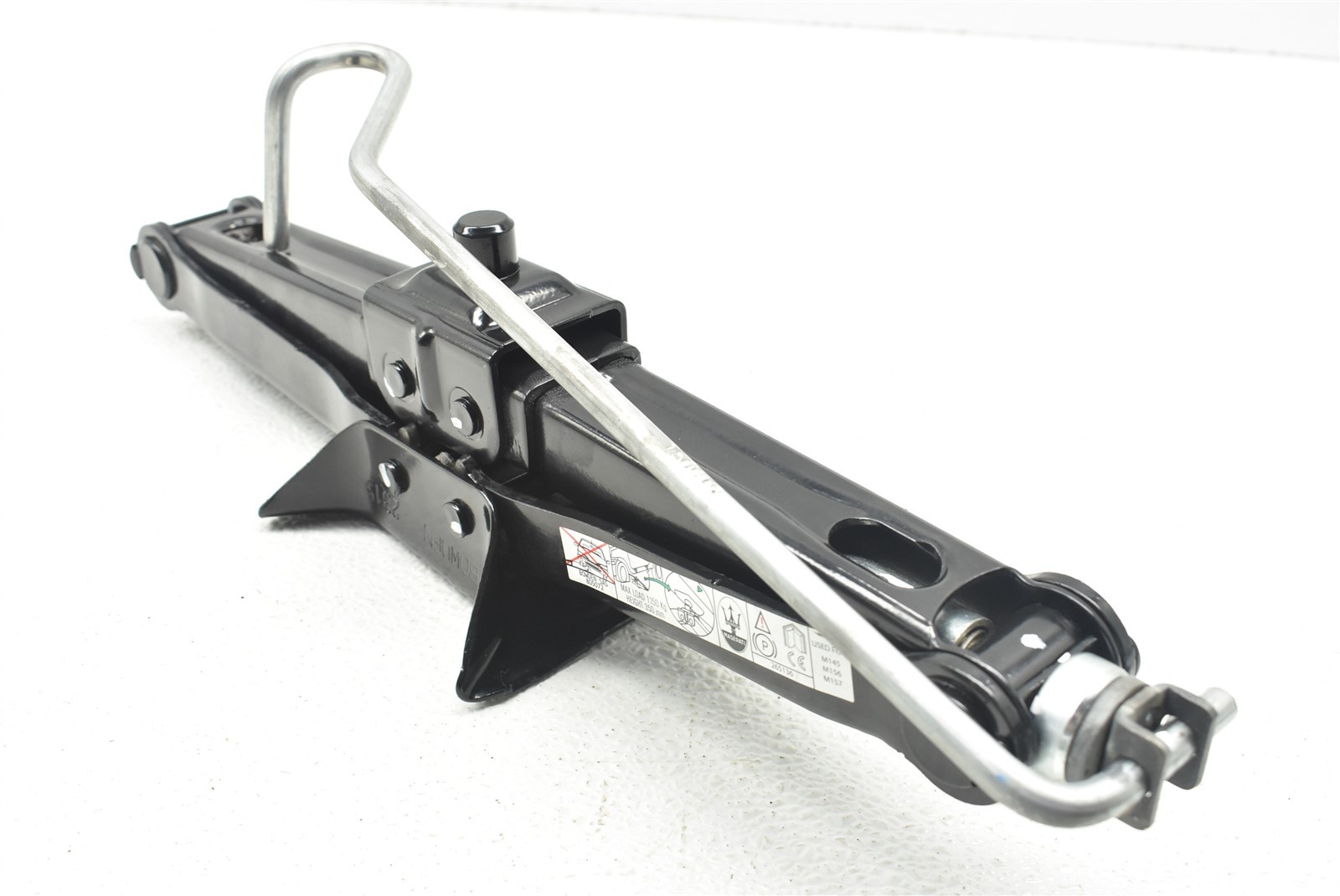 2016 Maserati Quattroporte S Q4 Emergency Spare Tire Jack Wheel Lift 14-18