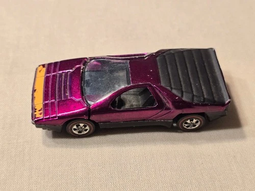 Hot Wheels Redlines 1969 Carabo Magenta With Black Interior!