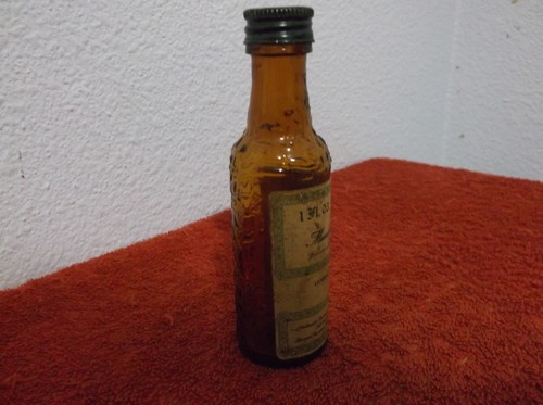 MINI BOTELLA DE VIDRIO MARRÓN LICOR MANDARINER NAPOLION VACÍA DE COLECCIÓN - Imagen 2 de 6