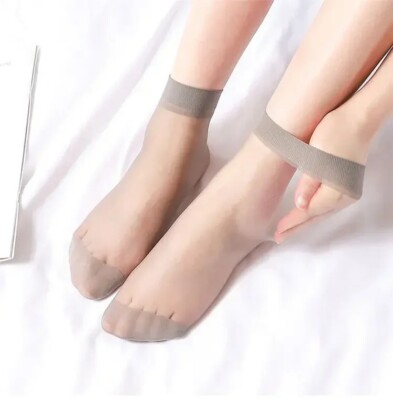 Sexy Nylonsocken grau Gr. 39-41 zart hauchdünn Söckchen Businesslady Pumps edel