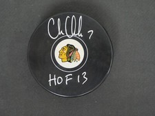 CHRIS CHELIOS SIGNED CHICAGO BLACKHAWKS TEAM HOCKEY PUCK INSCRIBED 