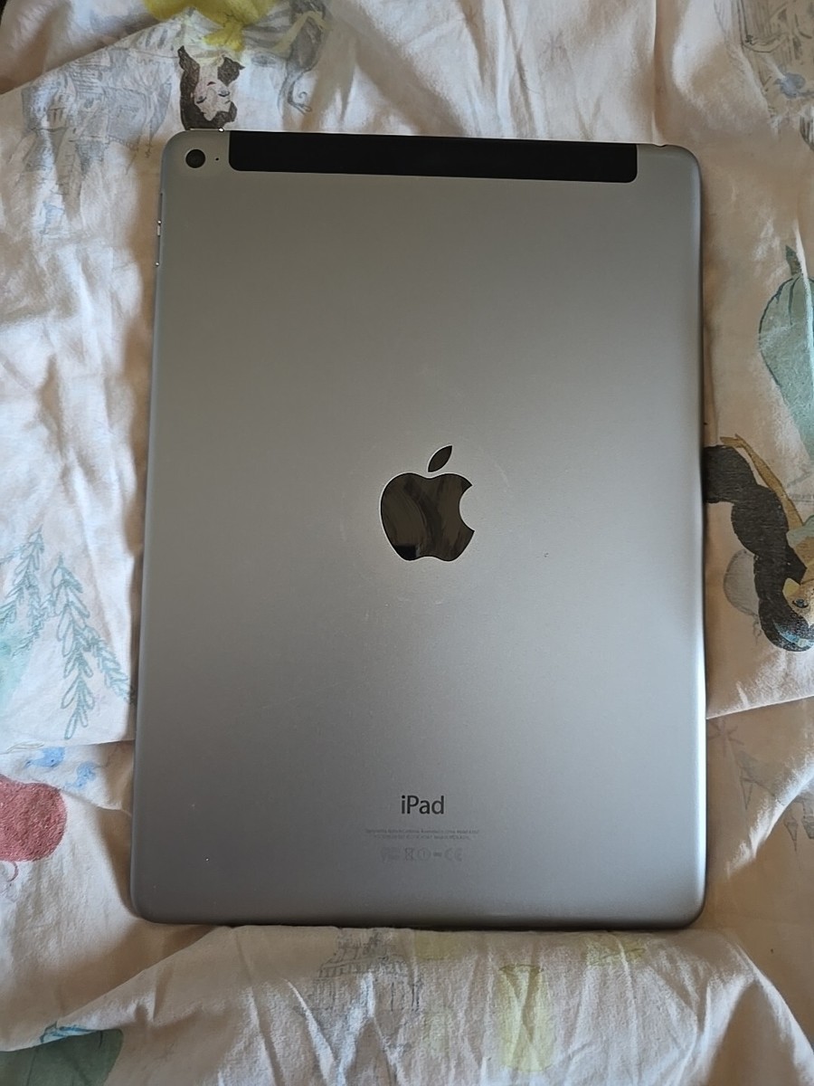Apple iPad Air 2 A1567 64 GB, Wi-Fi + 4G, 9.7 in - Silver