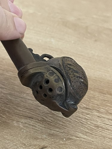 Antique Japanese Meiji Bronze Inkwell - Picture 8 of 10