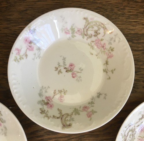 4 Antique c1903 T Haviland Fruit/Dessert Bowls Schleiger 144a Roses Green Scroll - Picture 5 of 23