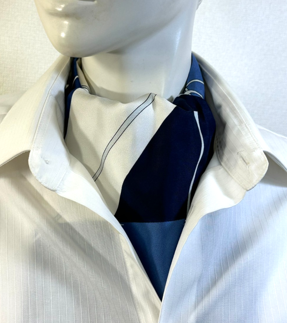 VTG HERMES Ascot tie Golf Pattern 100% Silk Scarf Blue Red