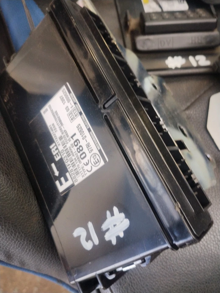 KIT SUBARU IMPREZA HATCHBACK STI ECU Y PANEL DE TABLERO ESTILO DEFI 2009-2011 PPP Foto 4 de 4