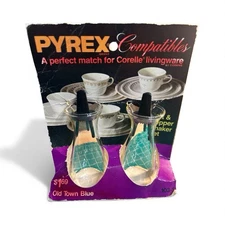 PYREX Compatibles Salt & Pepper Shakers 103-5