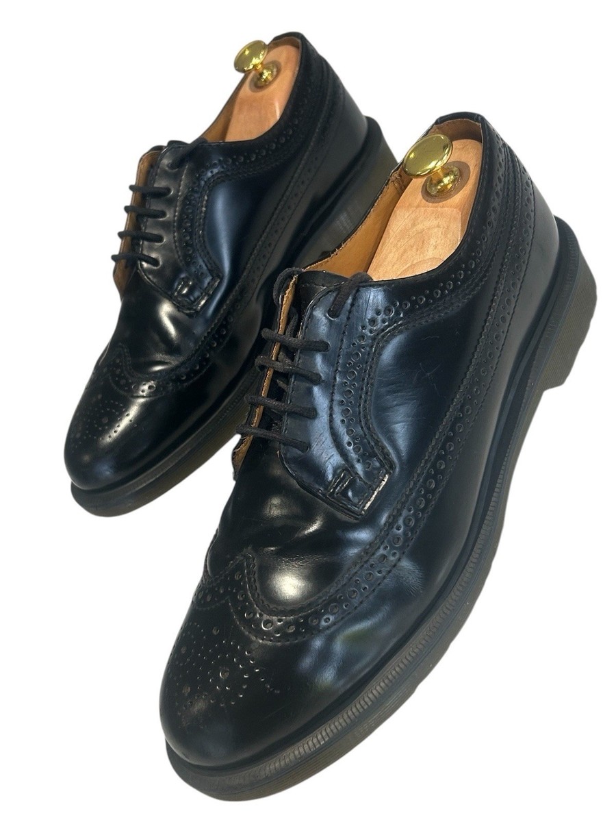 Martens Brogue 3989 Smooth Leather Brogue Shoes 3989 Yellow Stitch