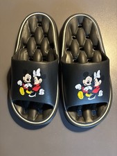 Micky And Minnie Mouse Black Slide Sandals With Micky And Minnie Design EU 38-39