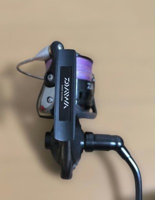DAIWA 16SALTIST NERO 4500 スピニングリール Daiwa 16SALTIST NERO 4500 Spinning Reel Black Purple Ready to use