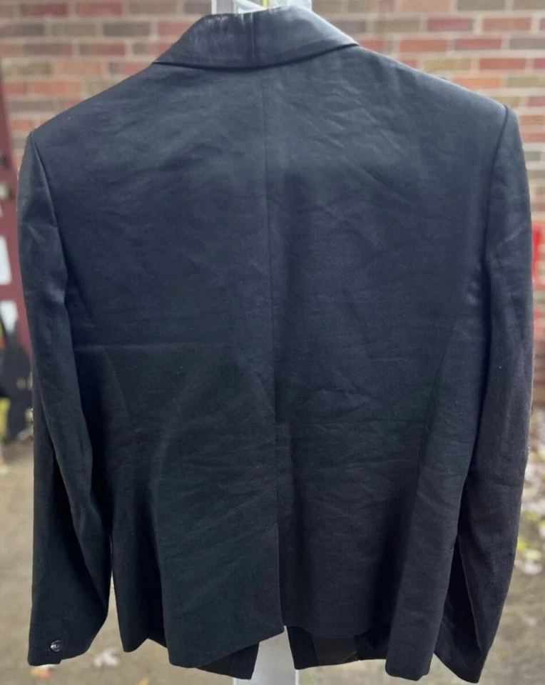 Chaqueta Blazer Helmut Lang Mujer Esmoquin Negro con Cuello de Lana de Cordero - Talla 8 Foto 2 de 3