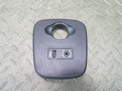 16-19 MINI COOPER F55 F56 F57 AUX AUDIO INPUT USB PORT W TRIM PANEL OEM