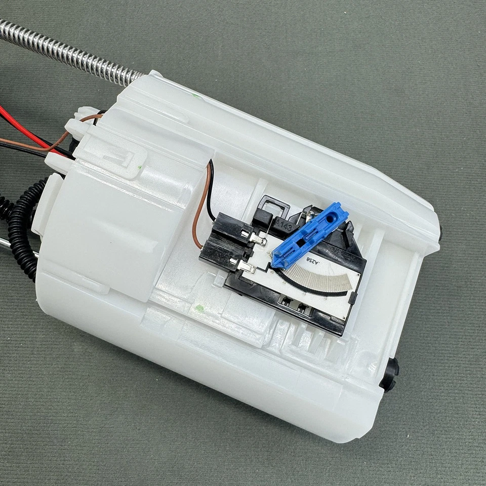 NEW Electric Fuel Pump 31120-C6250 for Hyundai Kia Sorento 2016-2020 Foto 4 de 4