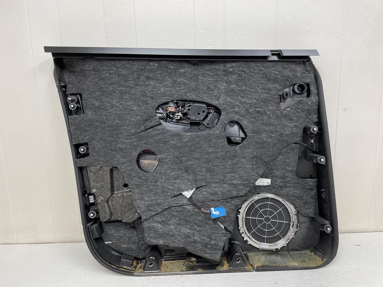 2016-2020 BENTLEY BENTAYGA RH DOOR INTERIOR TRIM PANEL COVER FRONT RIGHT PASS