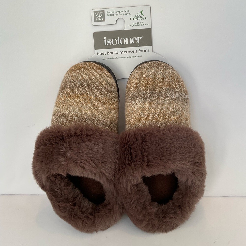 NWT Women's Isotoner slippers