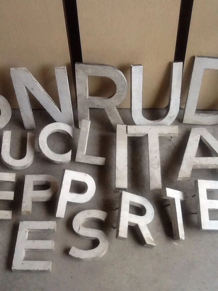 Lot Of 28 Vintage 7" & 12" Tall 1" Thick Heavy Aluminum Letters - Very Good - Image 3 of 4