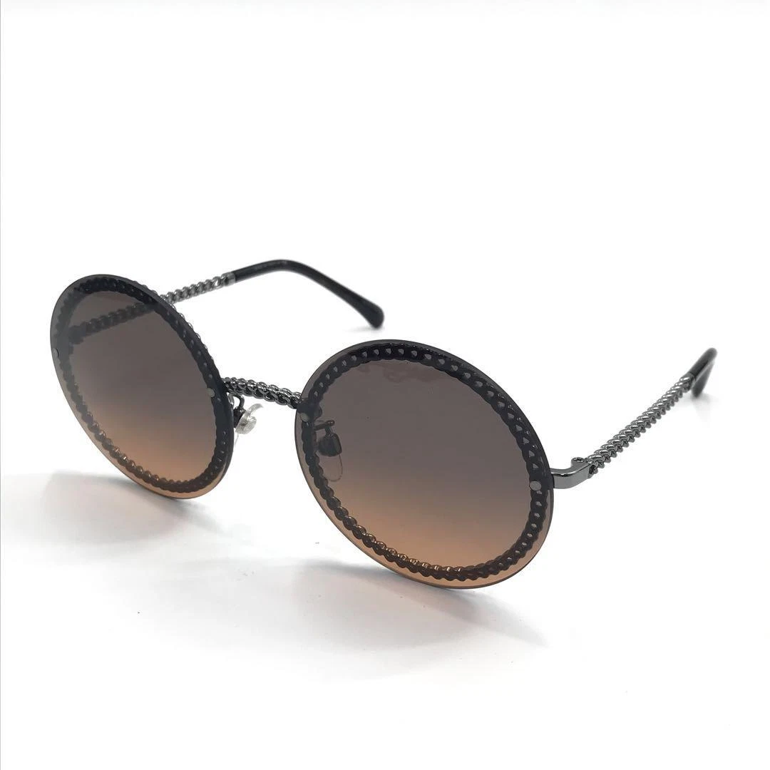 Cordon clearance lunette chanel