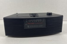 Vintage "The Curve" AM/FM Radio Black Battery Operated By: SUNTONE Pre-Owned