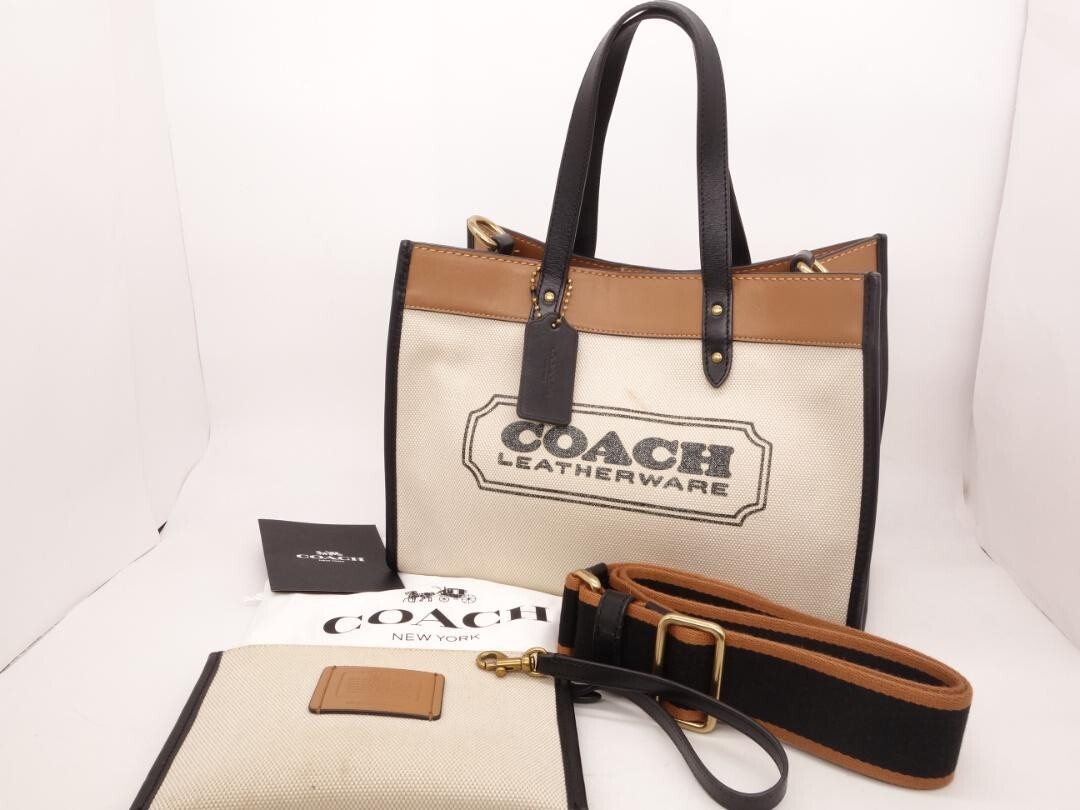 Coach ◆ 89488 Field tote 30 with coach badge COACH 89488 Field tote 30 with coach badge Lt Saddle NWT