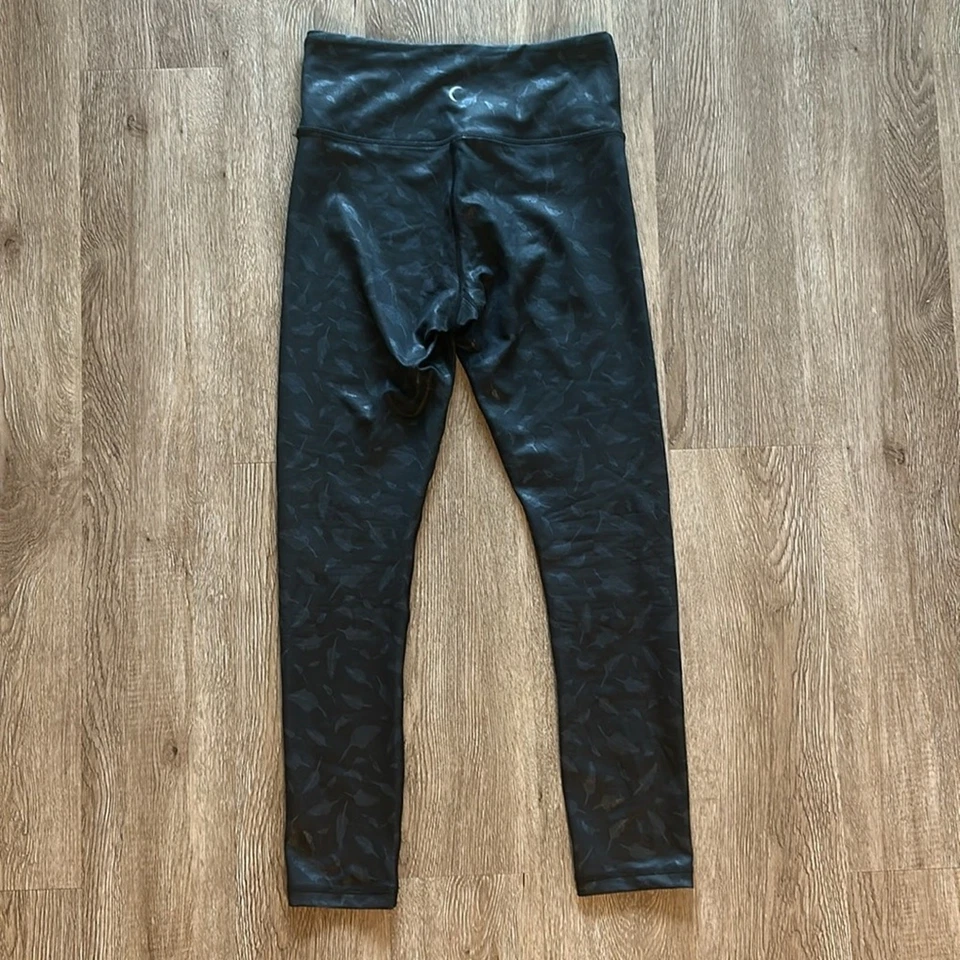 Leggings Zyia Active Cuero Pluma Ligeros N Apretados Tiro Alto Foto 4 de 4