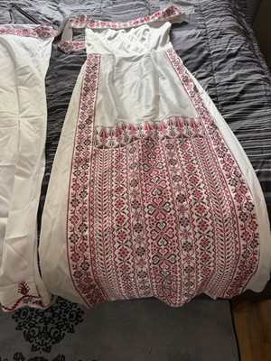 Damen Abendkleid Maxikleid lang 100% Seide M schulterfrei Carmen bestickt