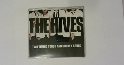 The Hives - Two-Timing Touch And Broken Bones CD 2002 Garage Rock Universal