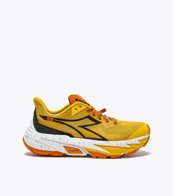 Men's Diadora Sestriere-XT 2, Yllw Chrome/Exuberance/Blk, 12.5 D Medium US