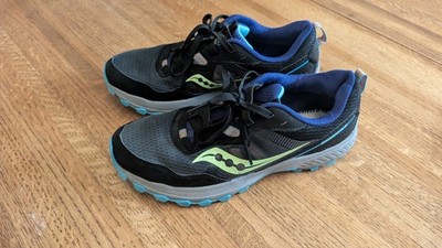 Saucony Excursion TR16 S10744-23 Gray Running Shoes Sneakers Women s Size 9