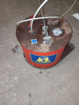 Hydragas Suspension Pump .man Cave Wall Art Display Piece Collectibles Retro